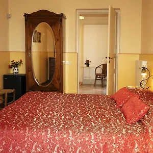 Agriturismo San Leonardello Vakantieboerderij San Leonardello